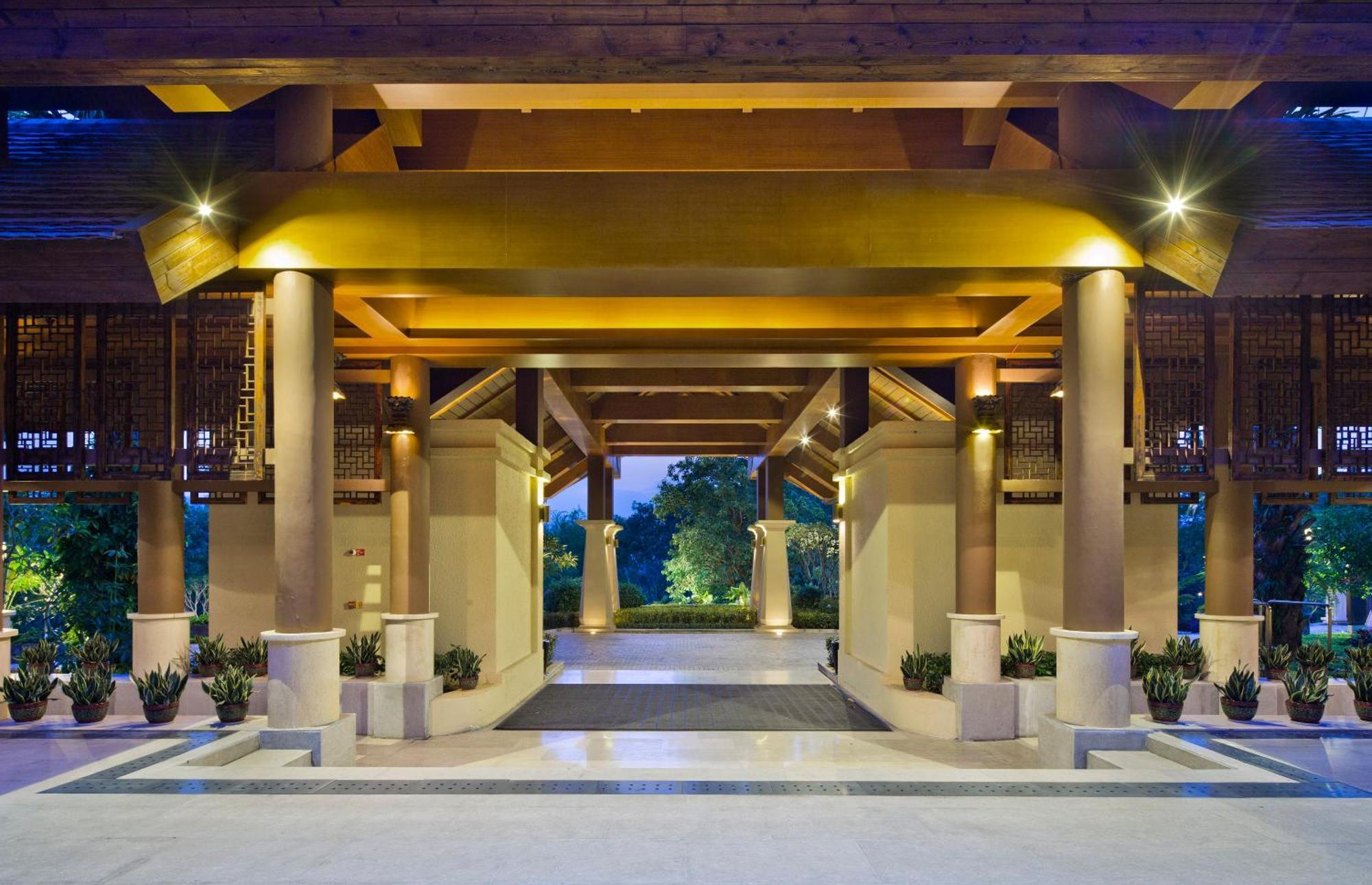 Anantara Xishuangbanna Resort Jinghong Exterior foto